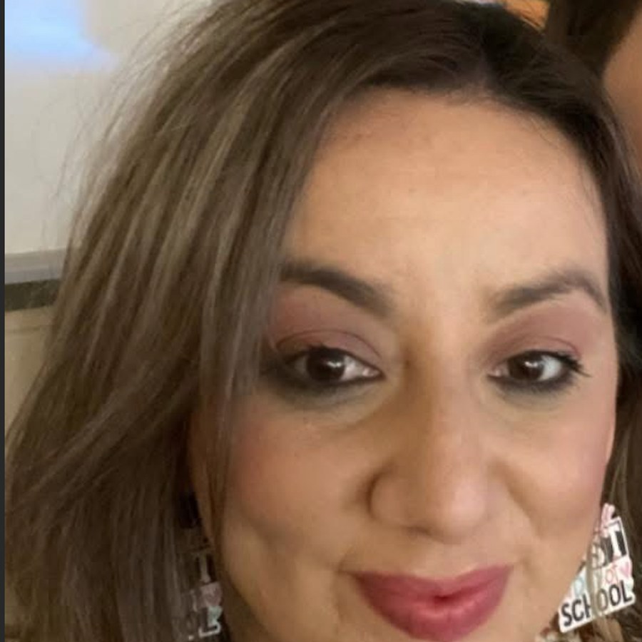 Portrait of Stephanie Torres